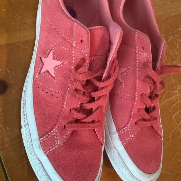 Converse Pink Unisex Sneakers - Picture 7 of 8